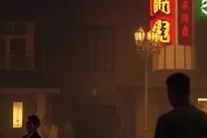 《沙漏旅店》横版海报,旅店前台上倒置的木质沙漏